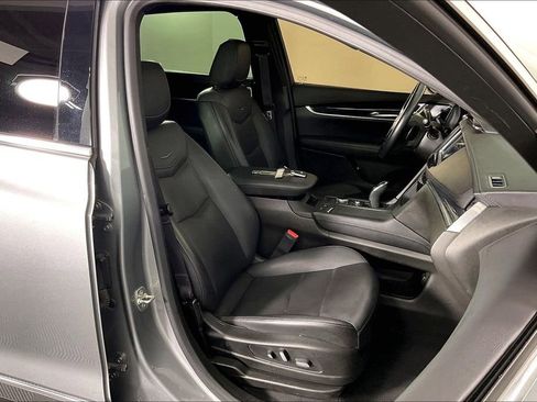 Used 2024 Cadillac XT5 Premium Luxury image 10