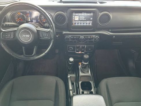 Used 2021 Jeep Wrangler Unlimited Sport AWD/4WD image 15