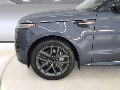 New 2026 Land Rover Range Rover Sport SE image 11
