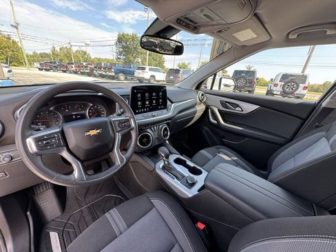 Used 2023 Chevrolet Blazer LT w/ Convenience Package image 21