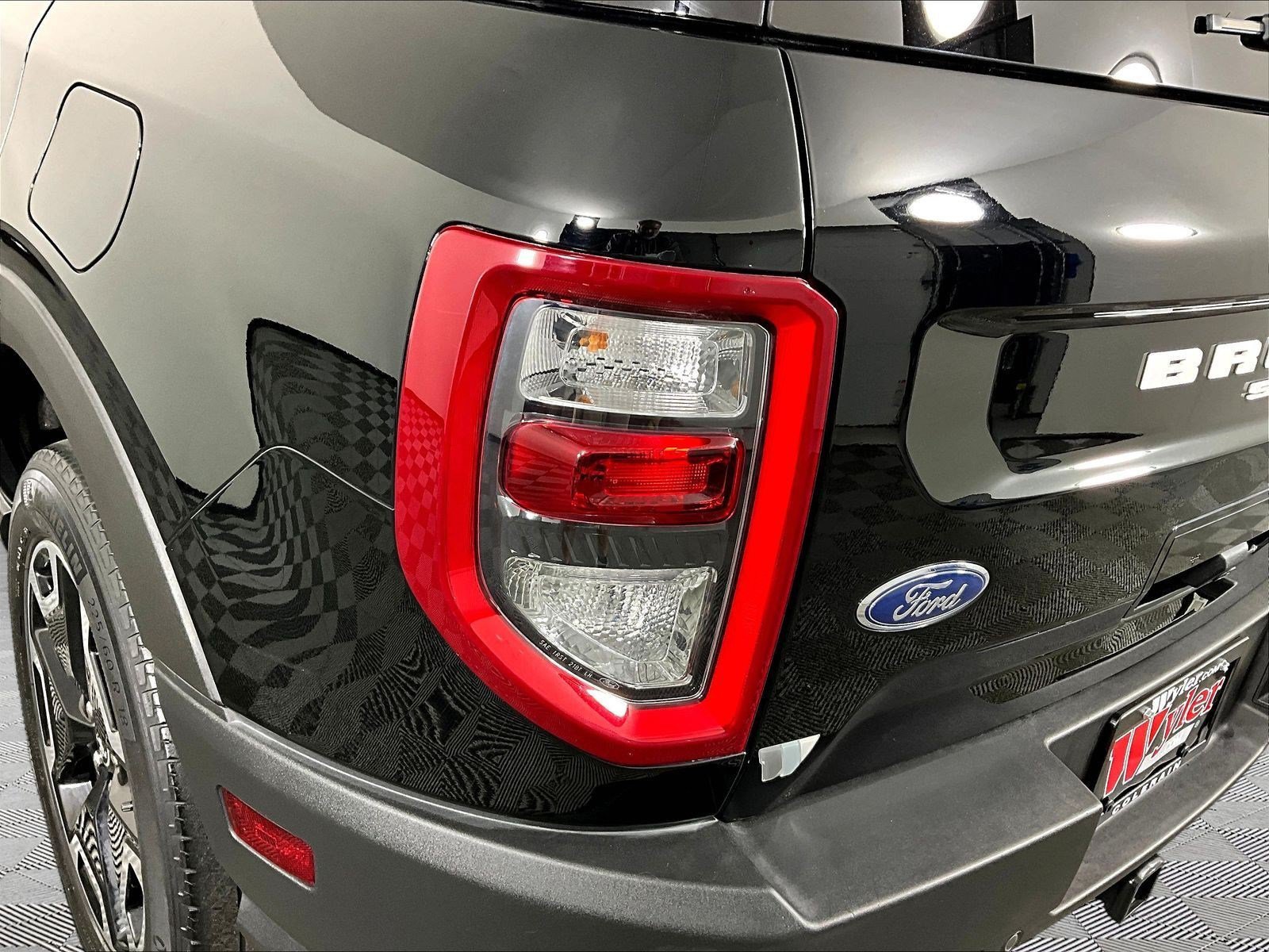 Used 2021 Ford Bronco Sport Outer Banks AWD/4WD image 23