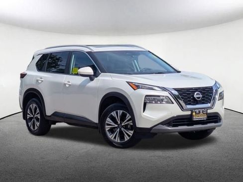 Used 2023 Nissan Rogue SV w/ SV Premium B Package AWD/4WD image 2
