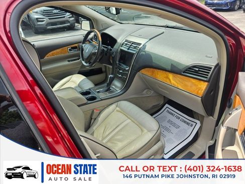 Used 2014 Lincoln MKX AWD w/ Equipment Group 102A image 13