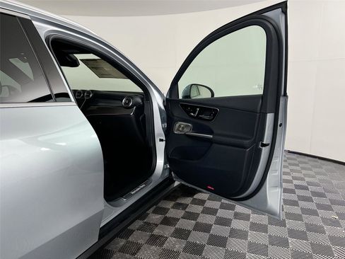 New 2026 Mercedes-Benz GLC 300 4MATIC image 27