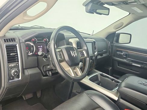 Used 2017 RAM 1500 Laramie w/ Convenience Group image 20