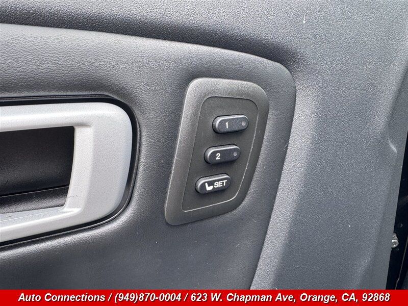 Used 2010 Honda Pilot Touring image 25