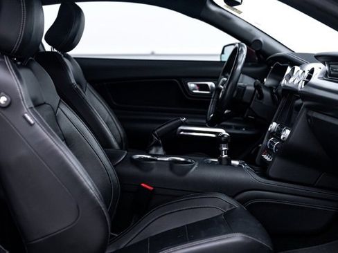 Used 2018 Ford Mustang GT Premium w/ GT Performance Package image 11