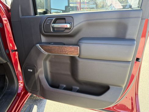 Used 2020 GMC Sierra 2500 Denali w/ Denali Ultimate Package image 17