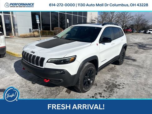 Used 2022 Jeep Cherokee Trailhawk w/ Sun, Sound & Nav Group image 8