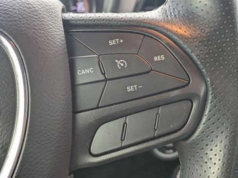 Used 2022 Dodge Challenger SXT w/ Blacktop Package image 16