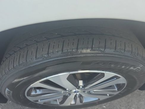 Used 2019 Subaru Outback 2.5i Limited w/ Popular Package #2 AWD/4WD image 13
