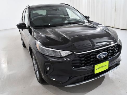 New 2026 Ford Escape ST-Line Select w/ Tech Pack #2 AWD/4WD image 4