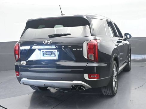 Used 2020 Hyundai Palisade SEL w/ Premium Package FWD image 5