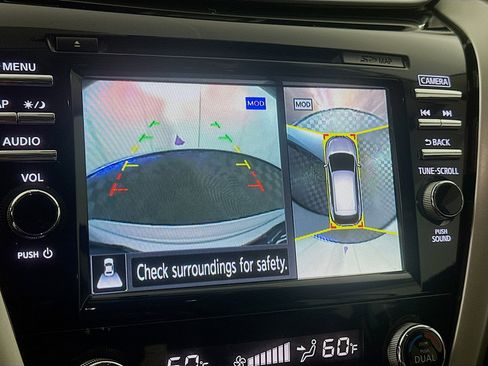 Used 2015 Nissan Murano Platinum w/ Platinum Technology Package AWD/4WD image 22