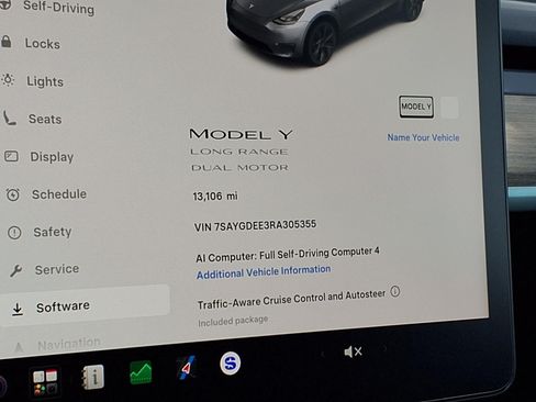 Used 2024 Tesla Model Y Long Range AWD/4WD image 20