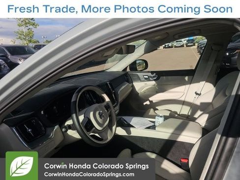 Used 2025 Volvo XC60 B5 Ultra w/ Protection Package Premier AWD/4WD image 10