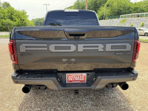 Used 2019 Ford F150 Raptor w/ Equipment Group 802A Luxury AWD/4WD image 6
