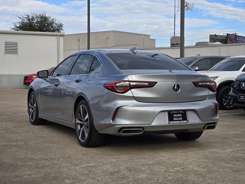 Used 2025 Acura TLX w/ Technology Package image 8