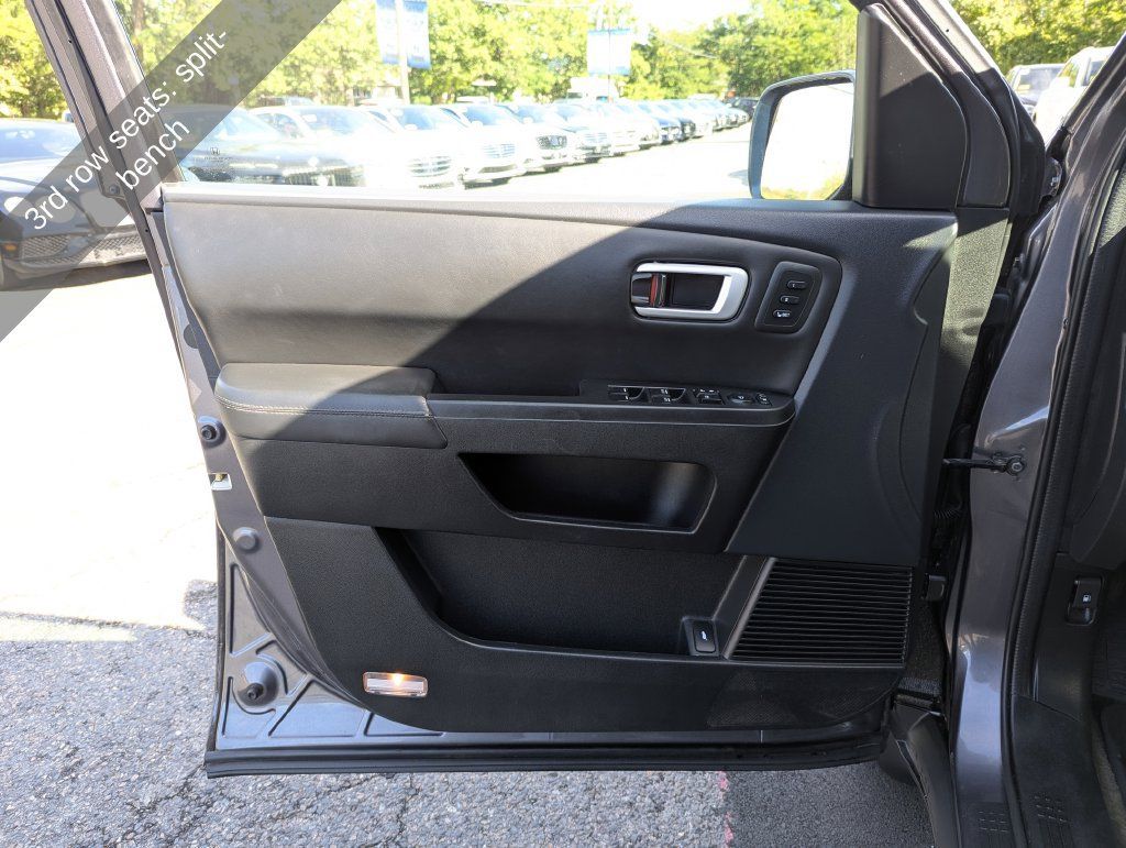 Used 2015 Honda Pilot Touring image 12
