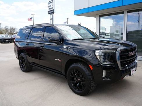 Used 2022 GMC Yukon AT4 w/ Technology Package AWD/4WD image 33