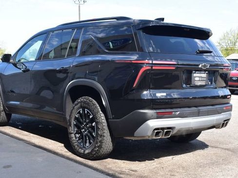 Used 2024 Chevrolet Traverse Z71 w/ Enhanced Driving Package image 14