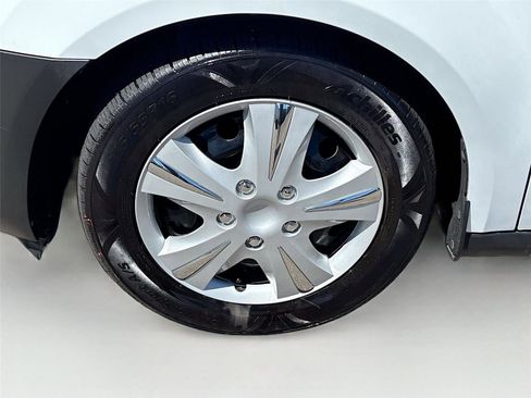 Used 2020 Ford Transit Connect XL FWD image 26