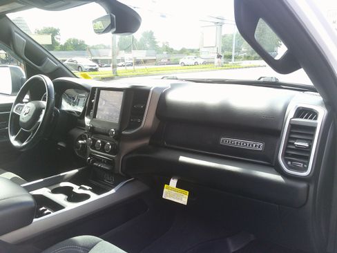 Used 2020 RAM 1500 Big Horn AWD/4WD image 27