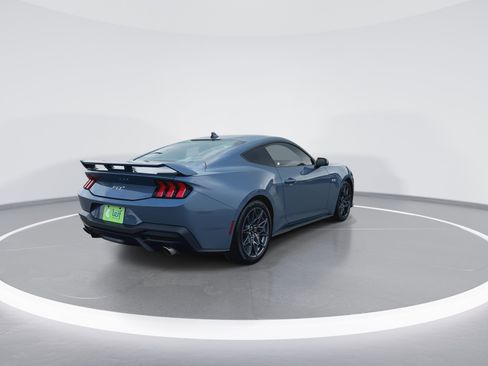 Used 2024 Ford Mustang GT Premium w/ GT Performance Package image 8