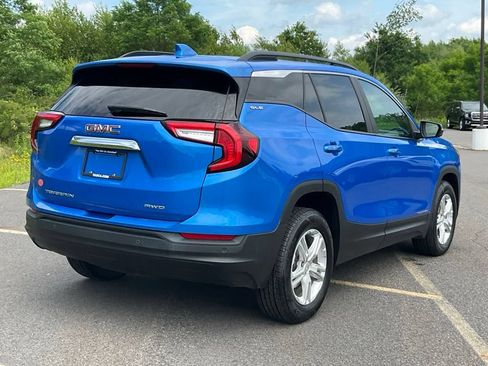 Used 2024 GMC Terrain SLE w/ Driver Convenience Package AWD/4WD image 27