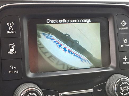 Used 2018 RAM 2500 Tradesman w/ Chrome Appearance Group image 20