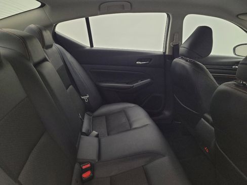 Used 2020 Nissan Altima 2.5 SR image 19