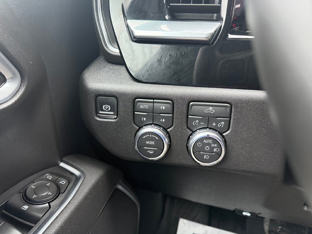 Used 2026 GMC Sierra 1500 Elevation AWD/4WD image 19