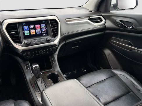 Used 2019 GMC Acadia SLT image 25
