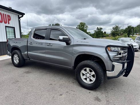 Used 2020 Chevrolet Silverado 1500 LT AWD/4WD image 5
