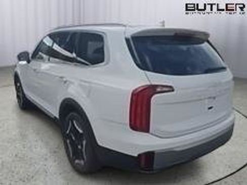 Used 2025 Kia Telluride S AWD/4WD image 6