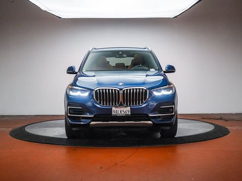 Used 2022 BMW X5 xDrive40i w/ Premium Package image 7