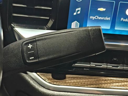 Used 2023 Chevrolet Silverado 1500 LT w/ Max Trailering Package image 43