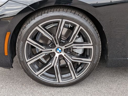 Certified 2024 BMW 230i 230i w/ Convenience Package image 10