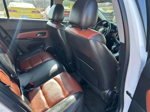 Used 2013 Chevrolet Cruze LT w/ Enhanced Safety Package image 33