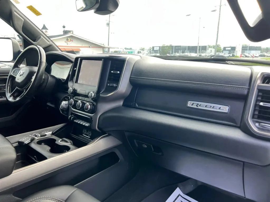 Used 2020 RAM 1500 Rebel w/ Level 2 Equipment Group AWD/4WD image 17