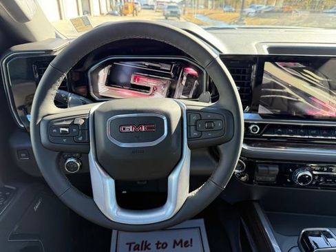 New 2026 GMC Sierra 1500 Elevation w/ Elevation Premium Package image 18