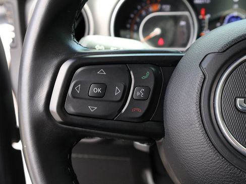 Used 2021 Jeep Wrangler Sport AWD/4WD image 26
