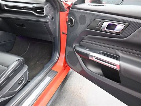 Used 2024 Ford Mustang Premium image 20