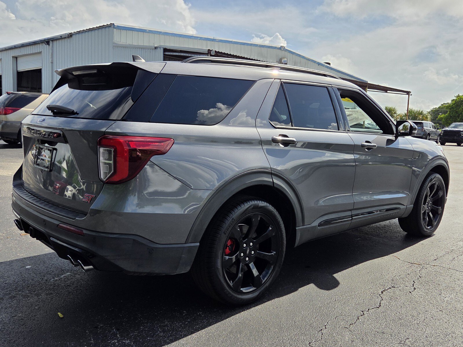Used 2022 Ford Explorer ST w/ Equipment Group 401A AWD/4WD image 5