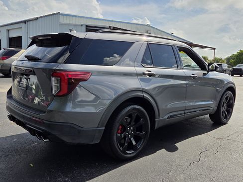 Used 2022 Ford Explorer ST w/ Equipment Group 401A AWD/4WD image 5