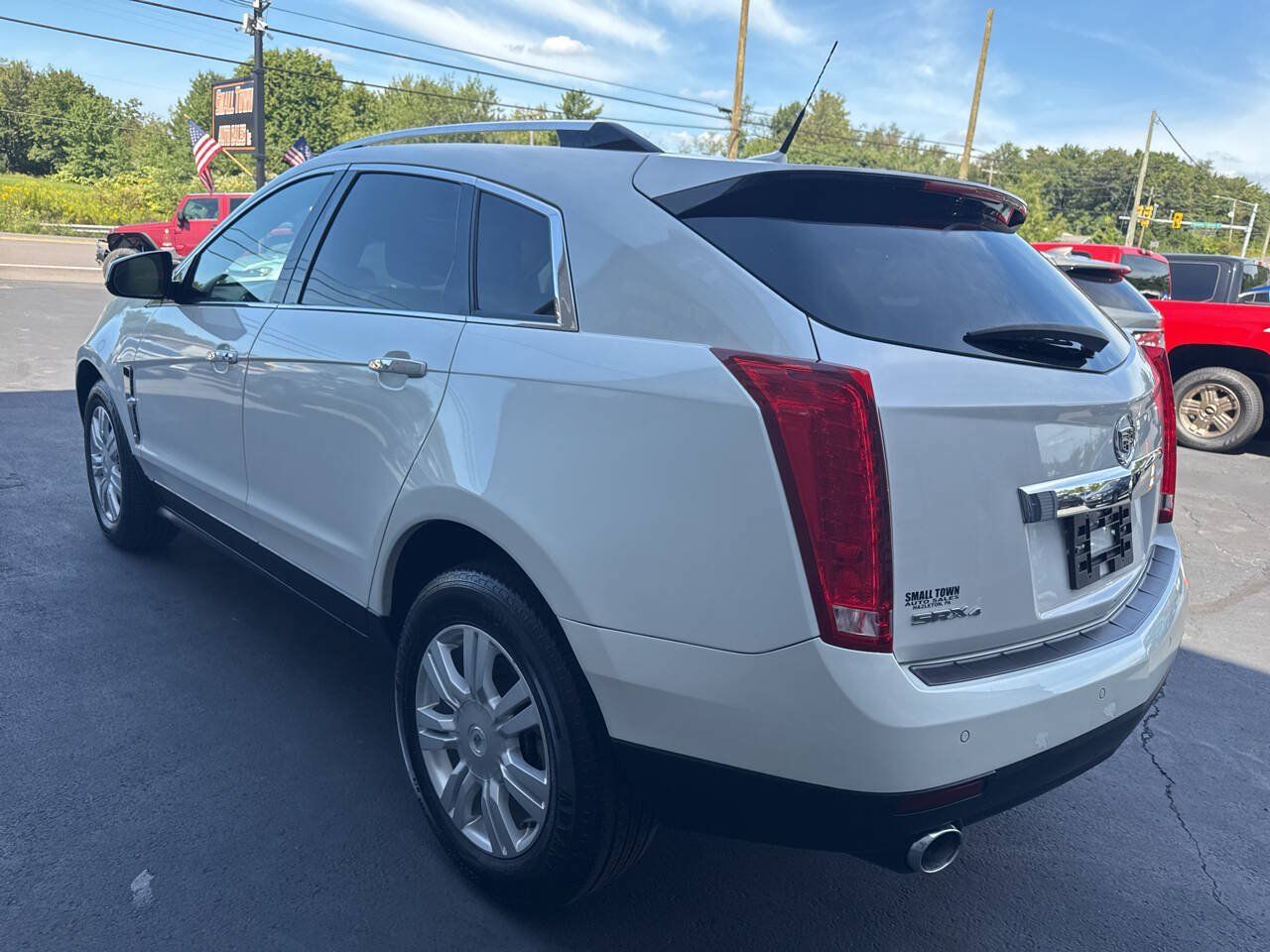 Used 2011 Cadillac SRX Luxury AWD/4WD image 6