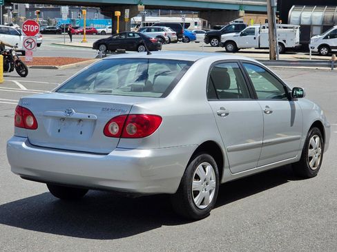 Used 2005 Toyota Corolla CE FWD image 7
