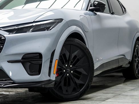 Used 2025 Ford Mustang Mach-E GT image 3