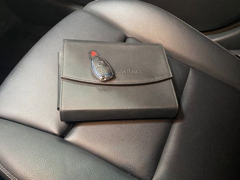 Used 2017 Mercedes-Benz GLA 250 image 25