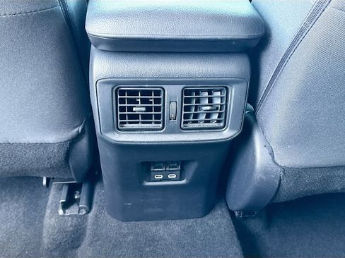 Used 2024 Toyota RAV4 XLE image 19